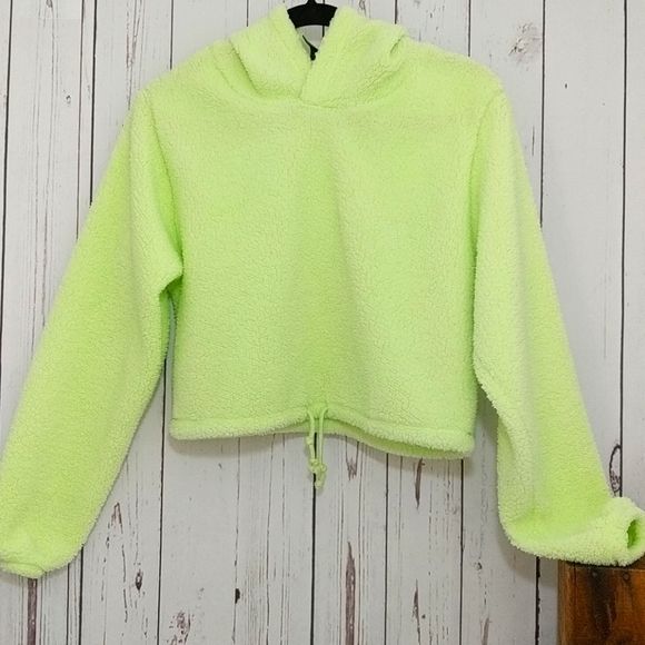 wild fable Tops - Wild Fable Green Sherpa Cropped Hoodie Small
